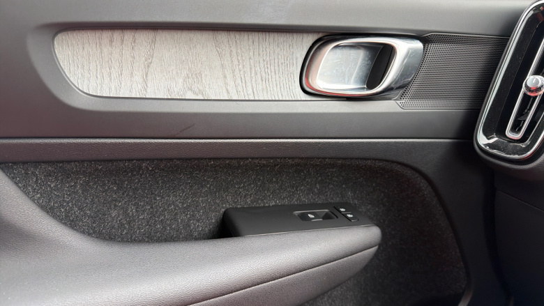 Volvo Xc40 1.5 T3 [163] Inscription 5dr Petrol Estate